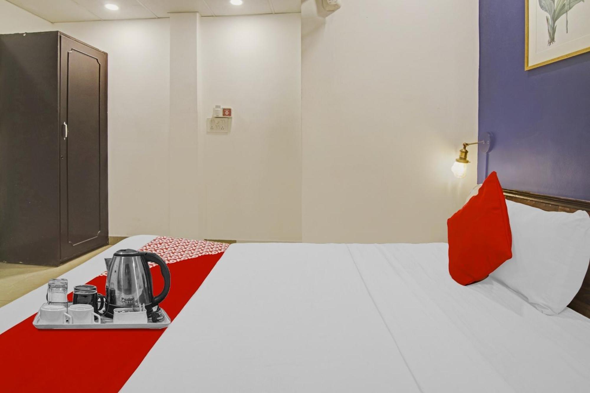 Hotel O The Premium 3*